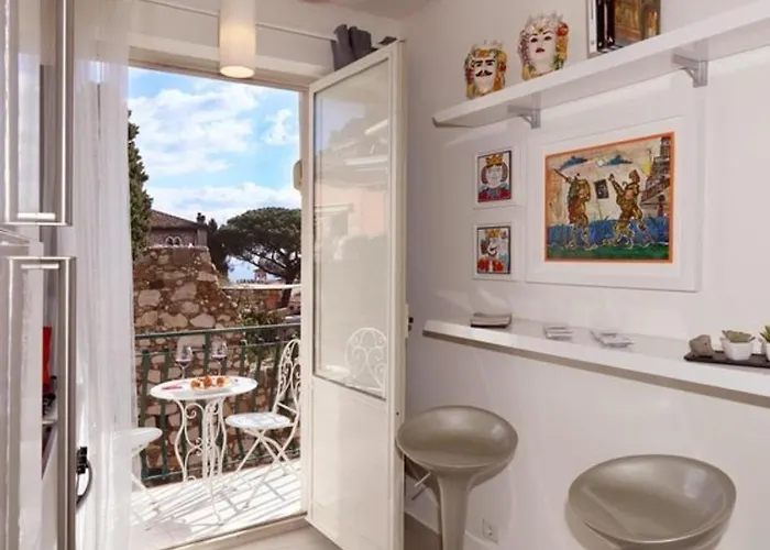 Casa Christine Daire Taormina